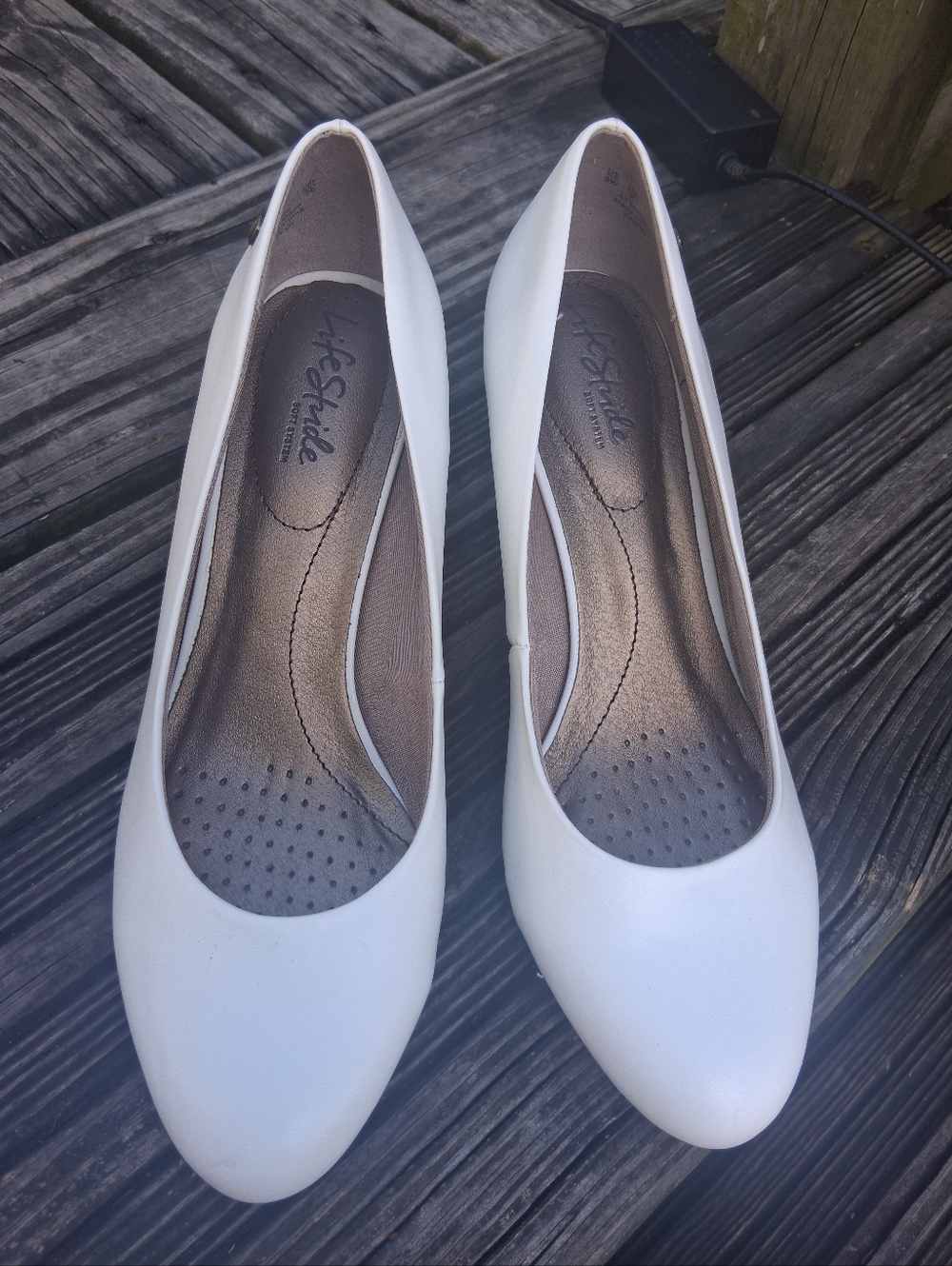 LifeStride White Women's - Picture 12 of 12